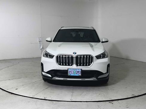 Used 2025 BMW X1 xDrive28i w/ Convenience Package image 7