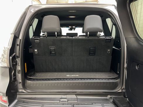 Used 2021 Lexus GX 460 Premium image 49