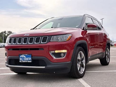 Used 2018 Jeep Compass Limited w/ Navigation Group FWD image 11
