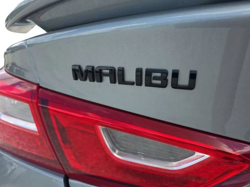 Used 2024 Chevrolet Malibu RS FWD image 9