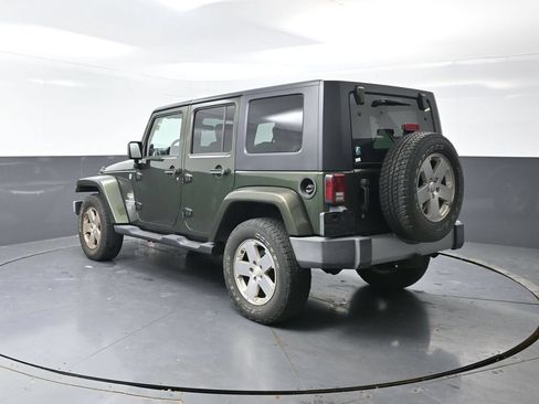 Used 2008 Jeep Wrangler Unlimited Sahara w/ Dual Top Group AWD/4WD image 8