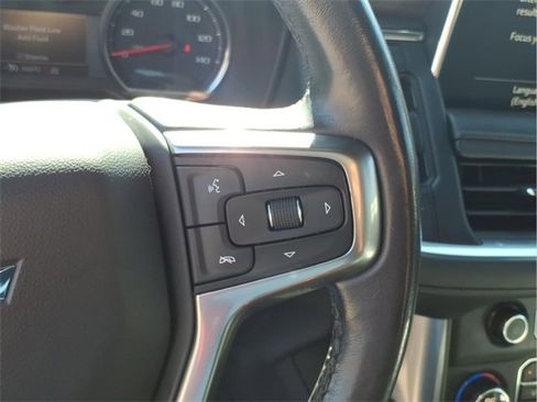 Used 2021 Chevrolet Tahoe Z71 w/ Z71 Signature Package image 16