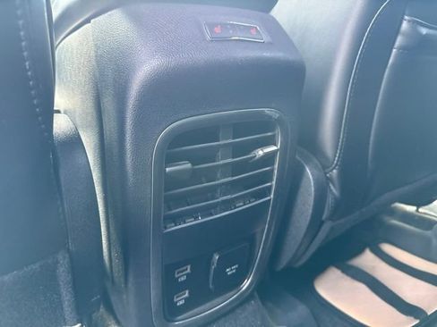 Used 2019 Lincoln MKC Reserve w/ MKC Climate Package AWD/4WD image 10
