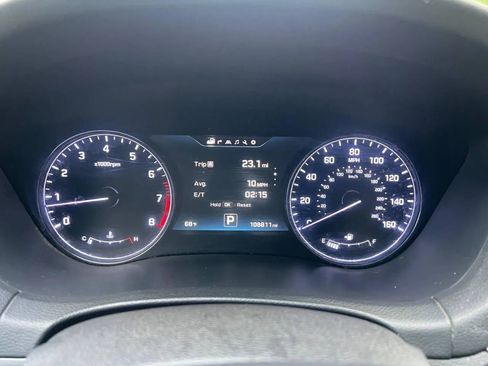 Used 2015 Hyundai Genesis 5.0 image 24