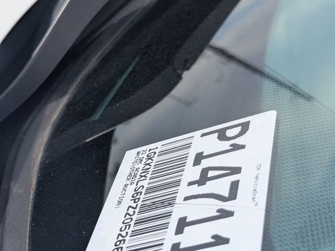 Used 2023 GMC Acadia Denali image 30