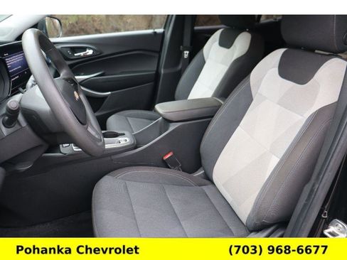 Certified 2024 Chevrolet Trax LS w/ Driver Confidence Package image 22
