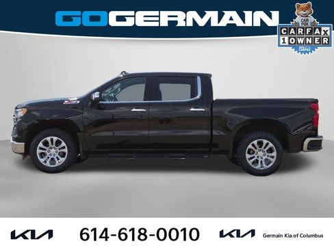 Used 2022 Chevrolet Silverado 1500 LTZ w/ LTZ Convenience Package II AWD/4WD image 12
