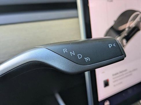 Used 2019 Tesla Model 3 Long Range image 12