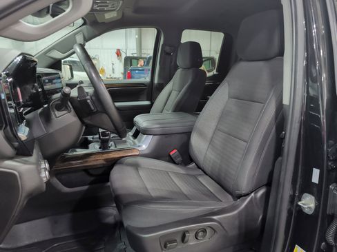 Used 2024 GMC Sierra 1500 Elevation w/ Preferred Package AWD/4WD image 7