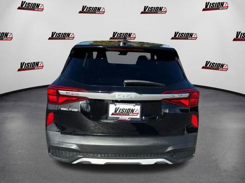 Used 2023 Kia Seltos LX image 6