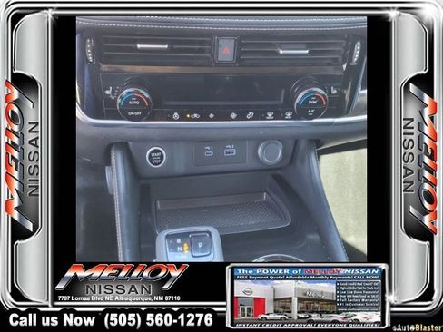 Used 2023 Nissan Rogue SL image 23