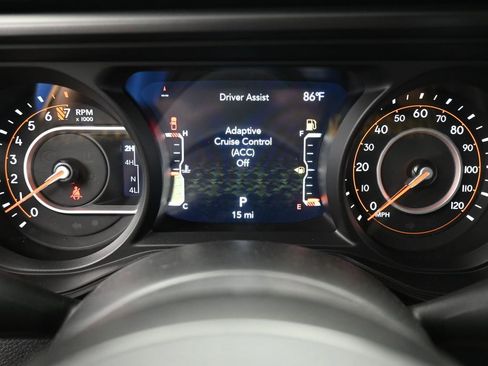 Used 2024 Jeep Gladiator Sport image 34