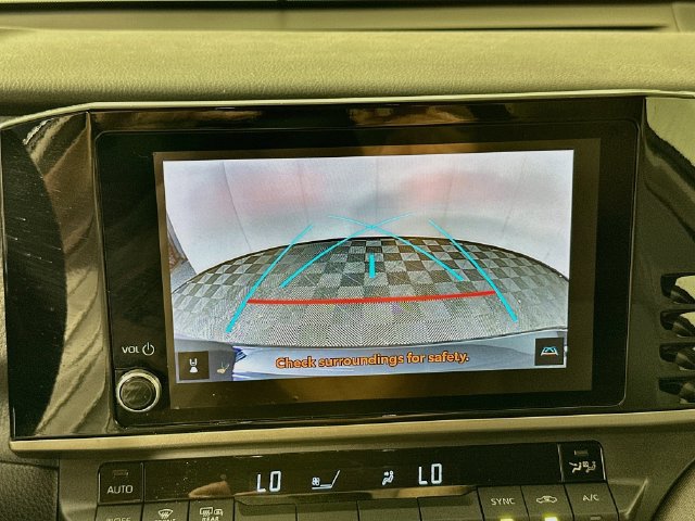 Used 2025 Toyota Camry LE w/ Convenience Package FWD image 12