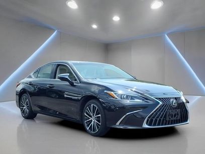 Used 2023 Lexus ES 350 w/ Premium Package