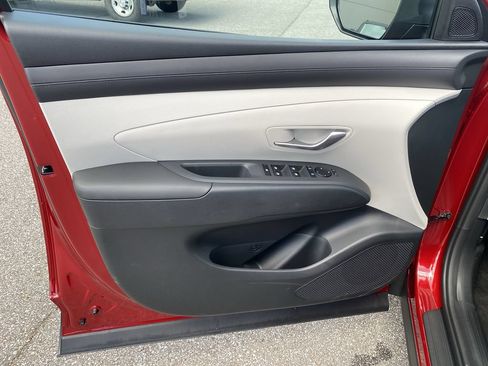 New 2026 Hyundai Tucson SEL FWD image 17