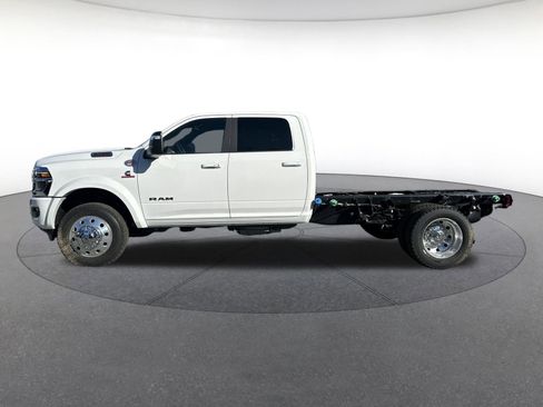 New 2026 RAM 5500 Big Horn w/ Laramie Trim Package image 2
