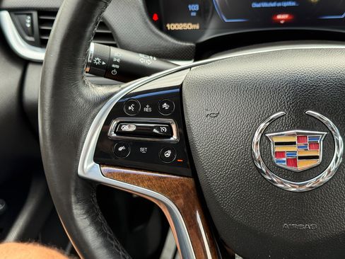 Used 2013 Cadillac XTS Premium image 72