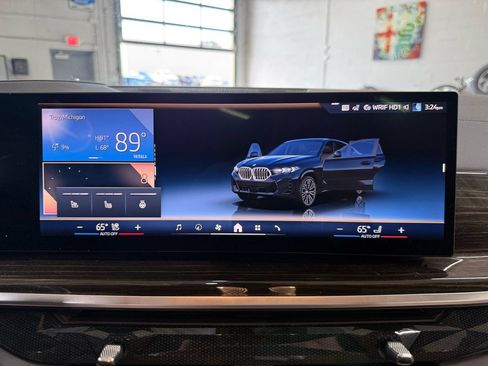 Used 2024 BMW X6 xDrive40i w/ Premium Package AWD/4WD image 23