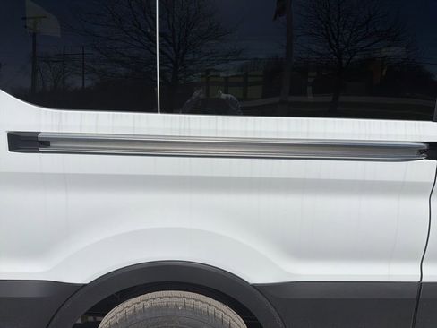 New 2026 Ford Transit 350 148 Medium Roof Wagon AWD image 17