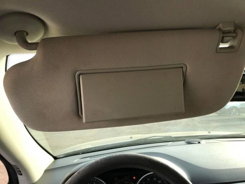 Used 2013 Jeep Grand Cherokee Laredo image 43