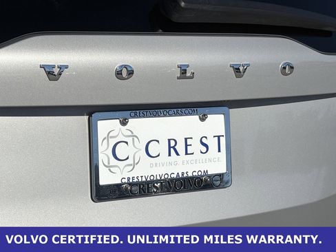 Certified 2025 Volvo XC90 B6 Plus image 7