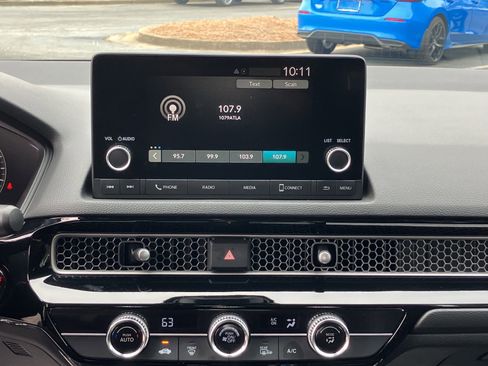 Used 2025 Honda Civic Sport image 26