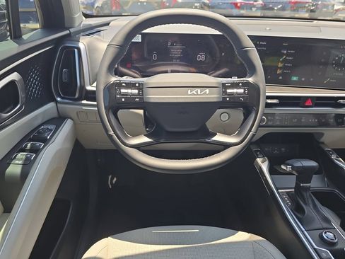 New 2026 Kia Sorento S FWD image 13