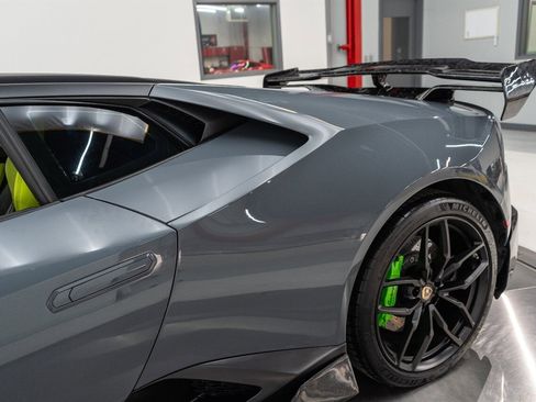 Used 2017 Lamborghini Huracan LP 610-4 AWD/4WD image 90