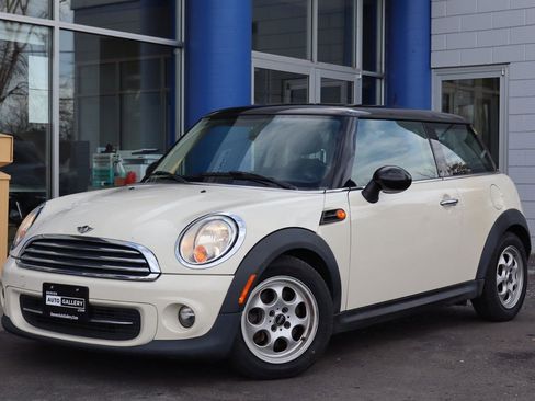 Used 2013 MINI Cooper Hardtop image 1