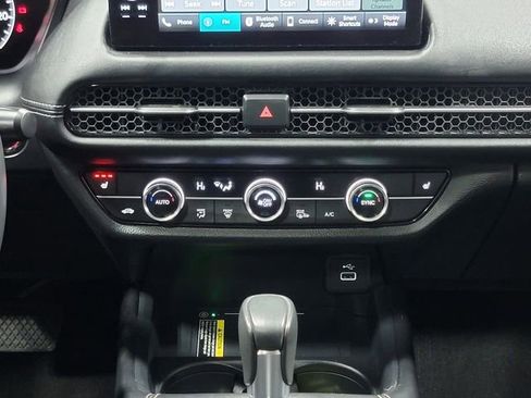 Certified 2024 Honda HR-V EX-L image 22