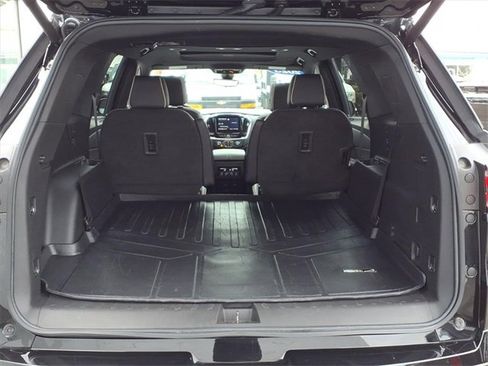 Used 2023 Chevrolet Traverse Premier w/ Redline Edition image 19
