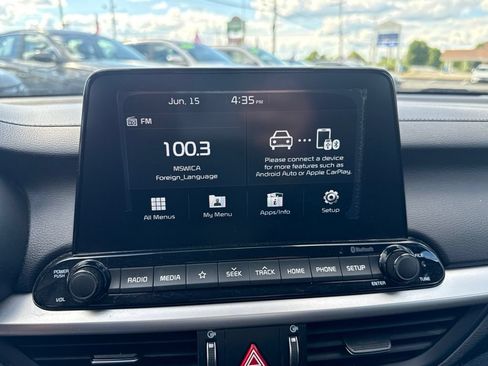Used 2020 Kia Forte LXS FWD image 21