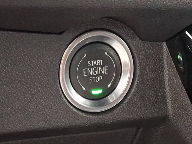 Certified 2026 Chevrolet Traverse LT AWD/4WD image 13