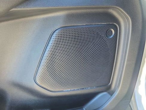 Used 2024 Ford Escape ST-Line image 25