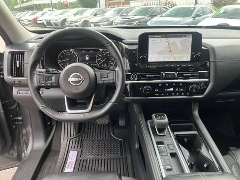 Used 2023 Nissan Pathfinder SL w/ Cargo Package FWD image 22