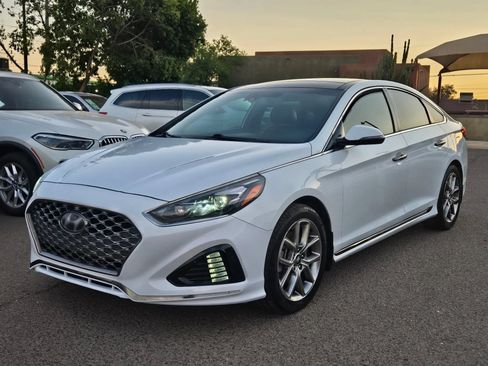 Used 2019 Hyundai Sonata Limited FWD image 1