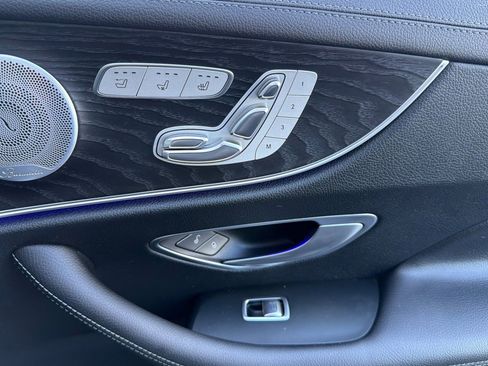 Used 2019 Mercedes-Benz E 450 Cabriolet image 22