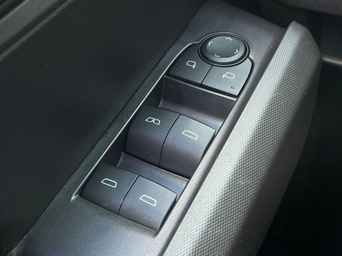 Used 2025 Chevrolet Colorado Trail Boss image 11