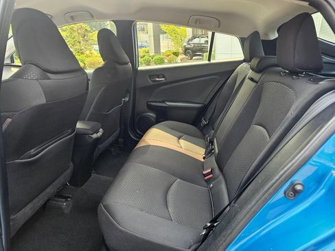 Certified 2020 Toyota Prius LE AWD/4WD image 16