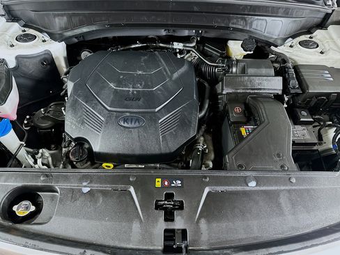 Used 2021 Kia Telluride S image 32