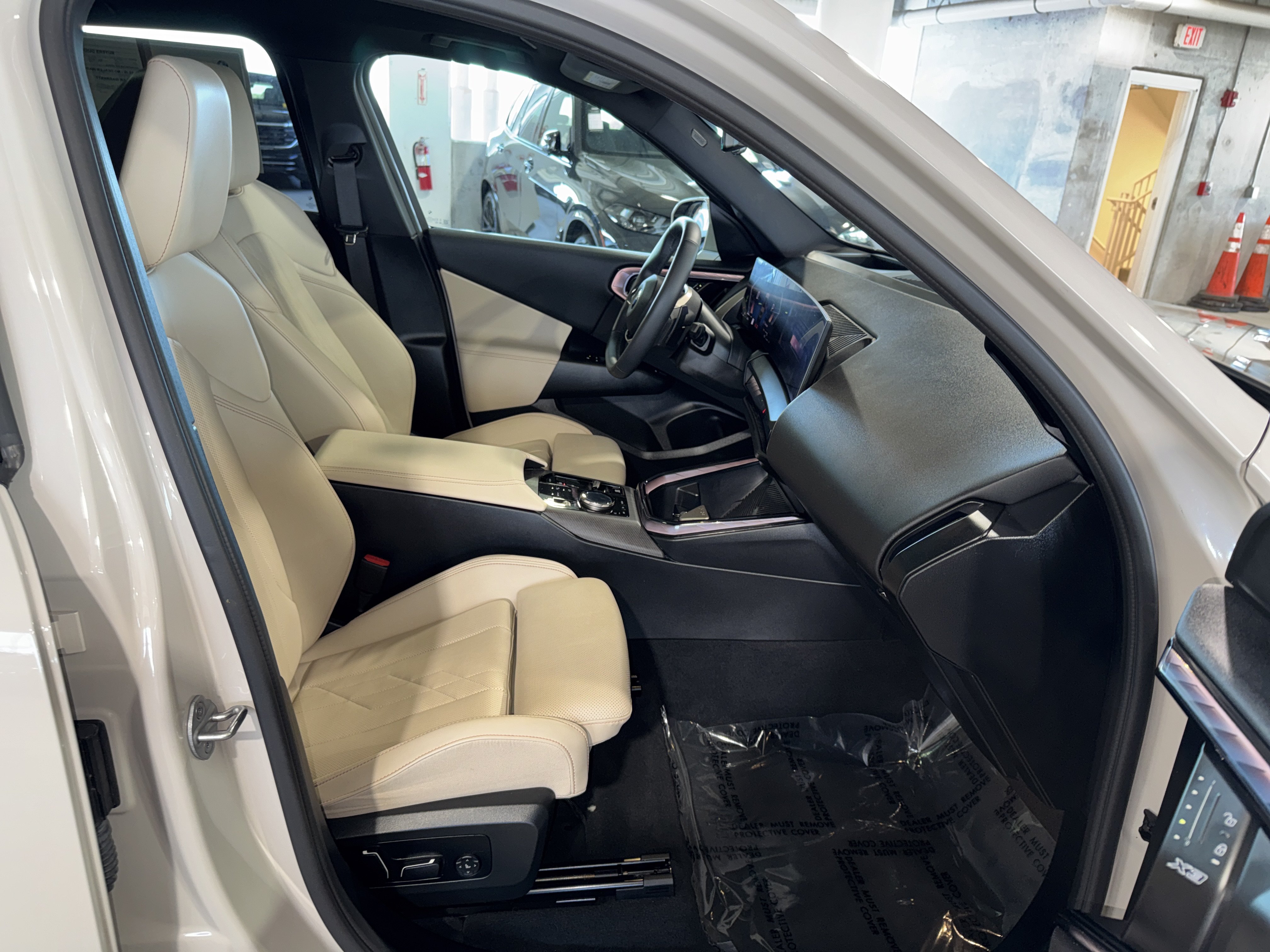 Certified 2025 BMW X3 xDrive30i w/ Premium Package AWD/4WD image 10