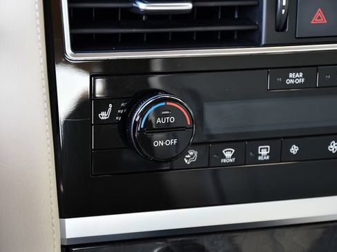 Used 2022 INFINITI QX80 Luxe w/ Cargo Package AWD/4WD image 38