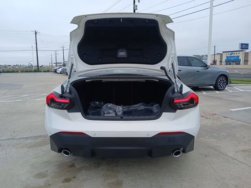 New 2026 BMW 230i Coupe image 9