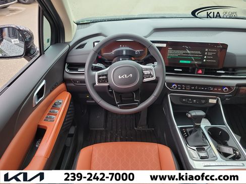 New 2026 Kia Carnival EX FWD image 16