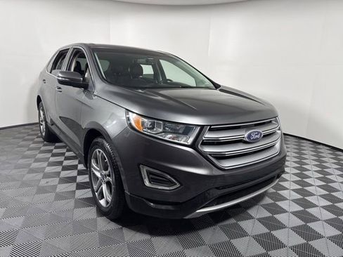 Used 2016 Ford Edge Titanium image 10