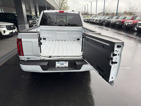 New 2025 Ford F150 Platinum image 9