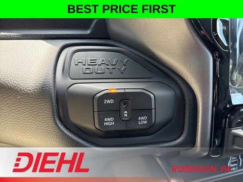 New 2026 RAM 2500 Laramie w/ Night Edition AWD/4WD image 36