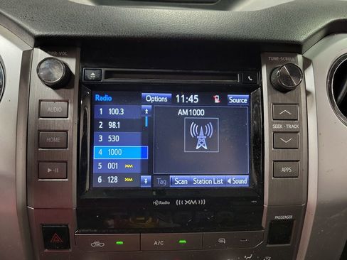 Used 2017 Toyota Tundra SR5 AWD/4WD image 17