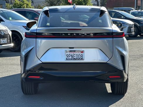Used 2024 Lexus RZ 300e Premium w/ Technology Package image 5