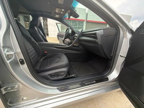 Used 2021 Toyota Avalon Touring w/ Advanced Safety Package FWD image 16